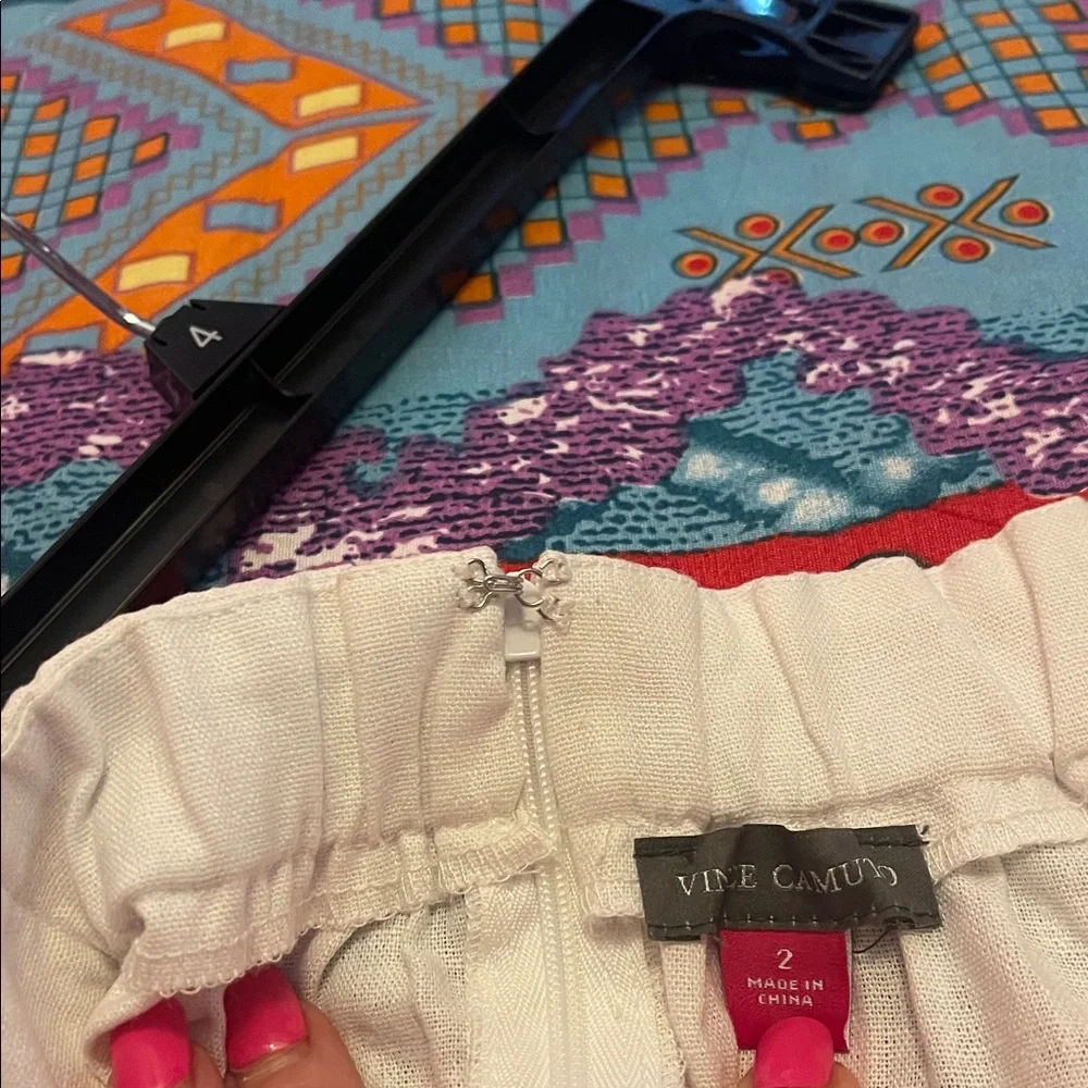 Elegant White Linen Women's Skirt - Picture 4 of 8